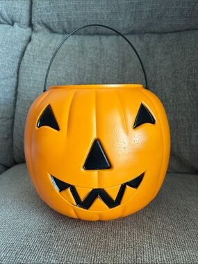 Halloween Pumpkin Candy Bucket - Unbranded jack-o’-lantern